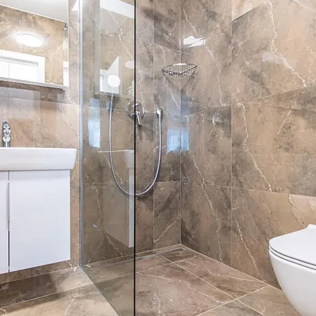 Ledeno Luxury * 스플리트