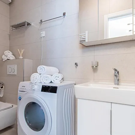 Ledeno Luxury *