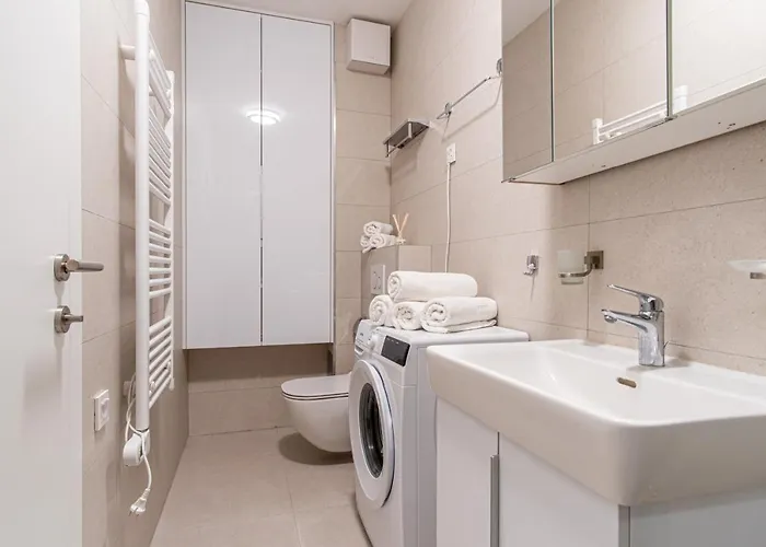 Ledeno Luxury *