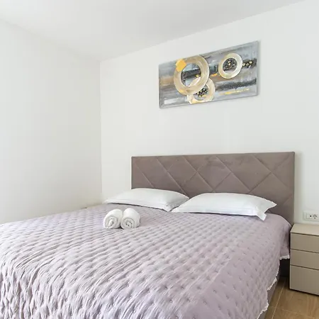 Ledeno Luxury Апартаменты