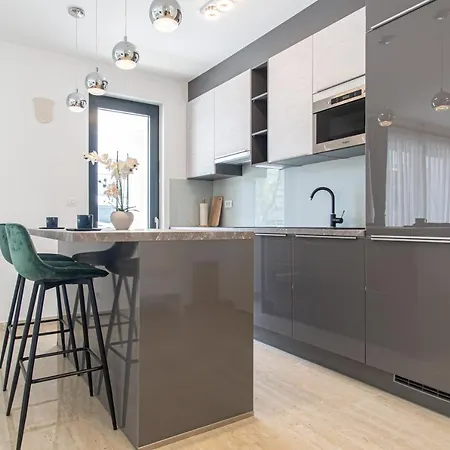 Ledeno Luxury Apartamento