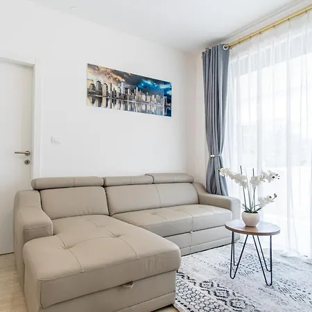 Ledeno Luxury Apartamento *