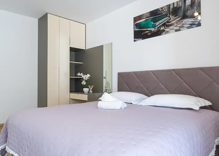Ledeno Luxury Apartment