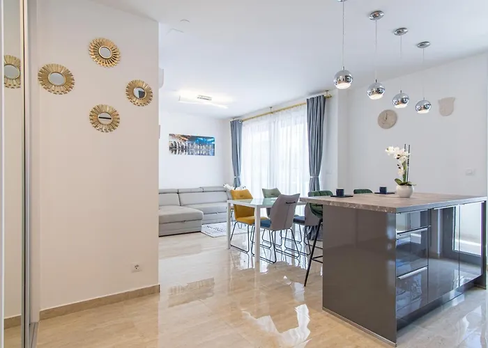 Ledeno Luxury *